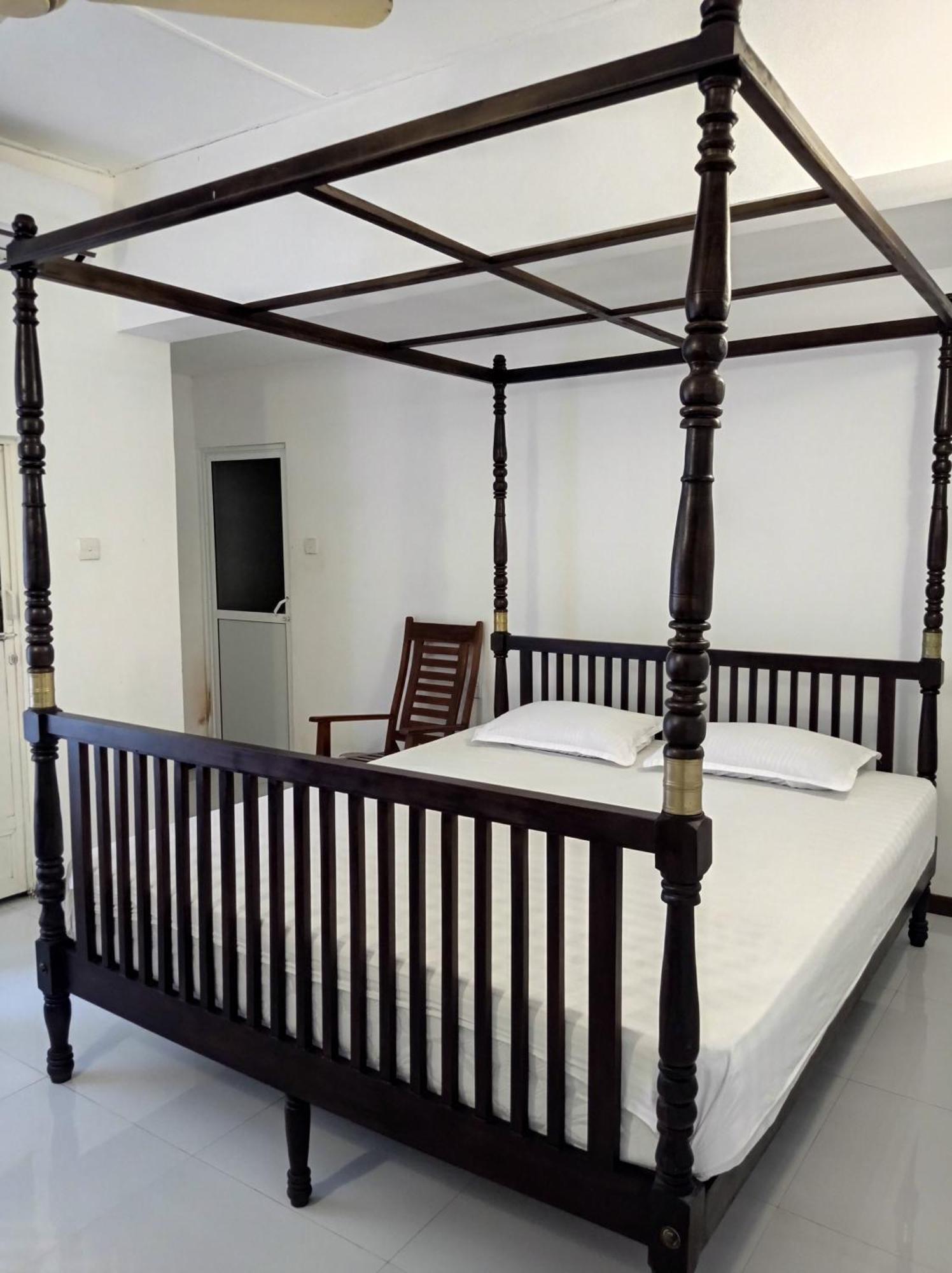 The Duchess Old Hotell Matara Exteriör bild